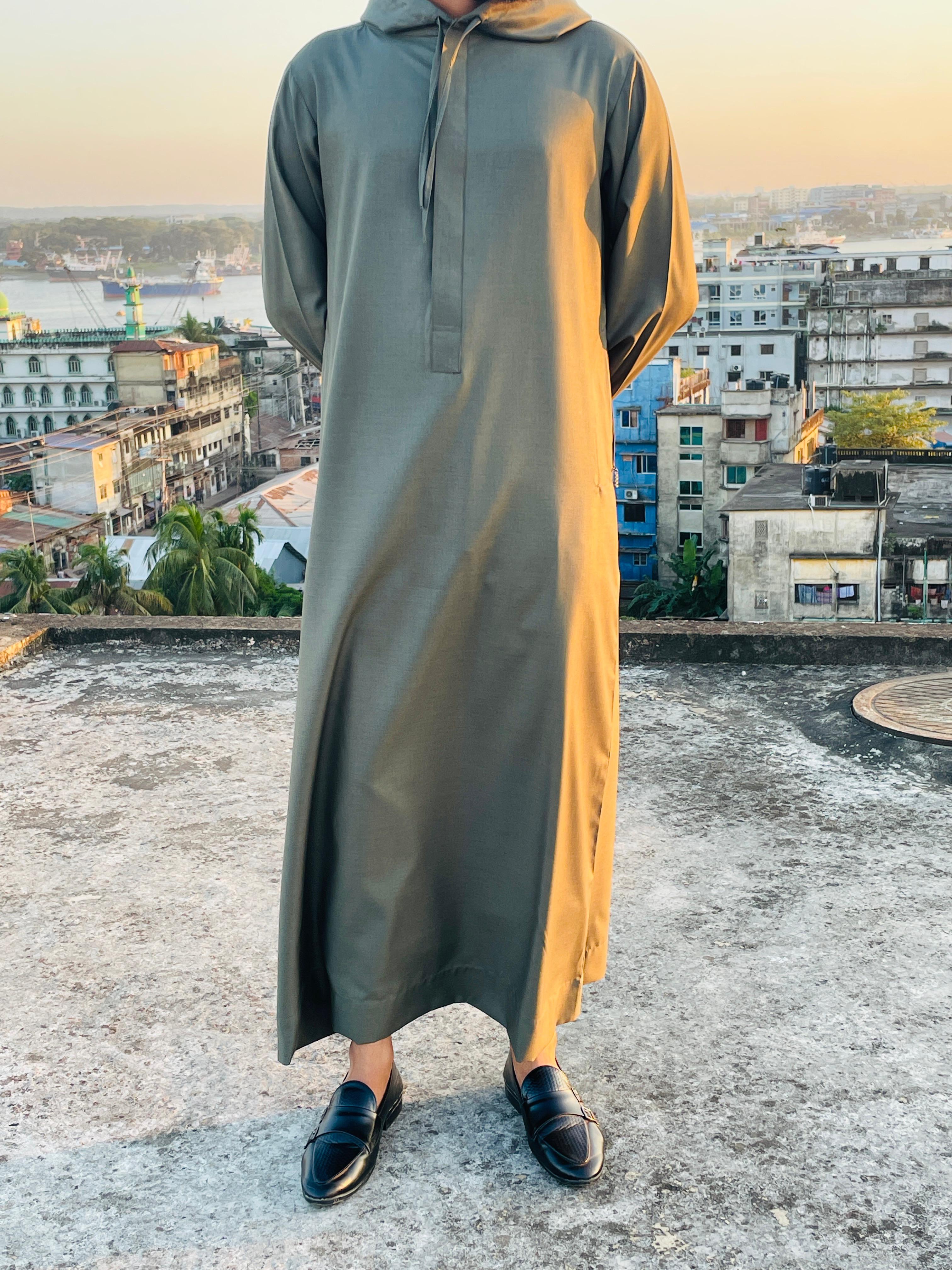 Hooded Thobe for Men - Image 1